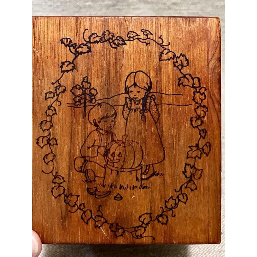 1979 Wooden Music Box Coin Bank Toystalgia Inc Dr Zhivago Somewhere My Love Song